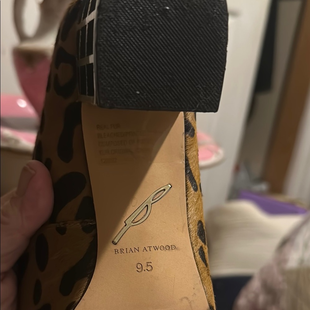 Brian Atwood Leopard Print Pointed-Toe Pumps in Tan and Black - Picture 4 of 12